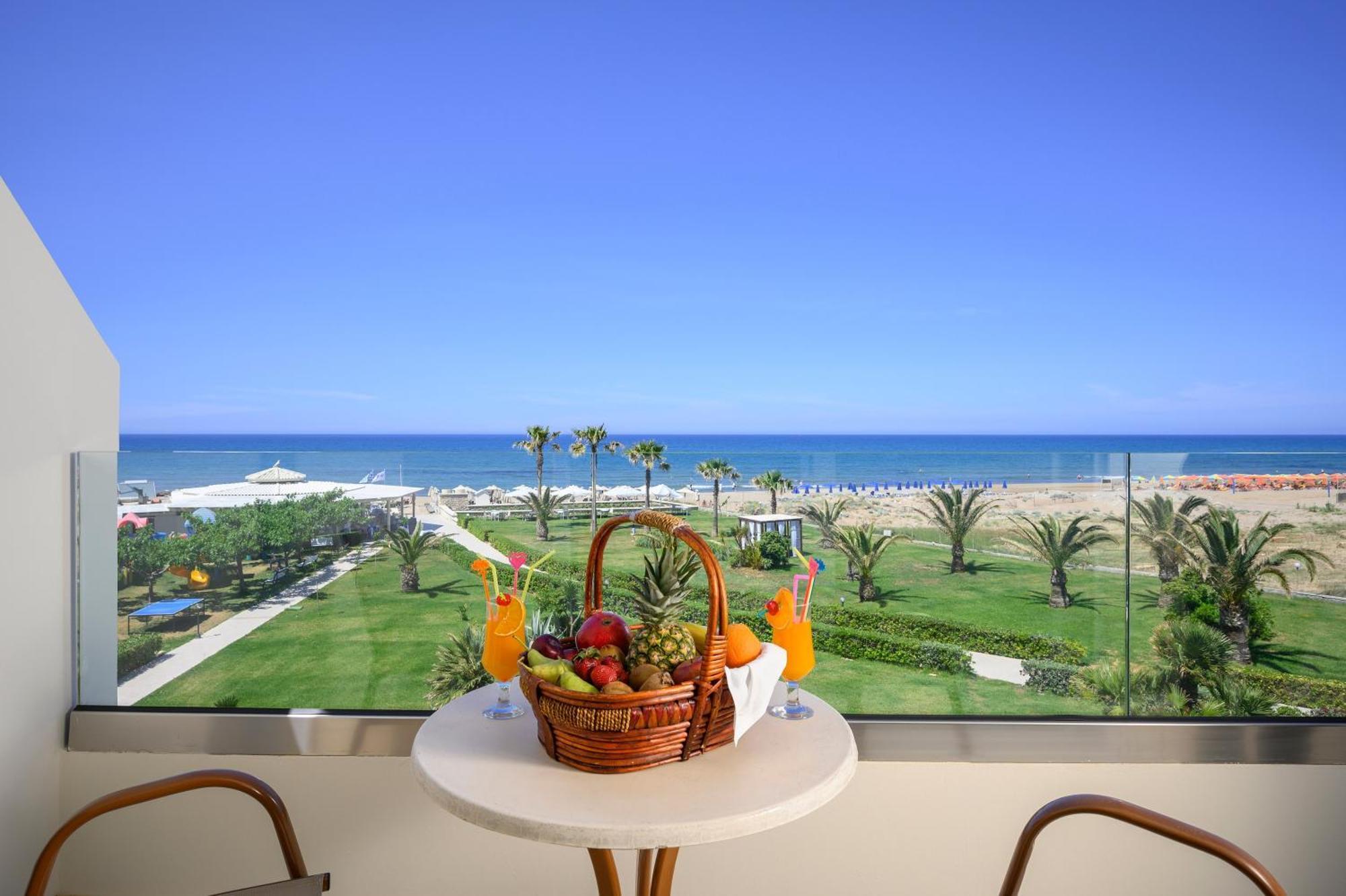 Paralia Kourna Vantaris Palace מראה חיצוני תמונה