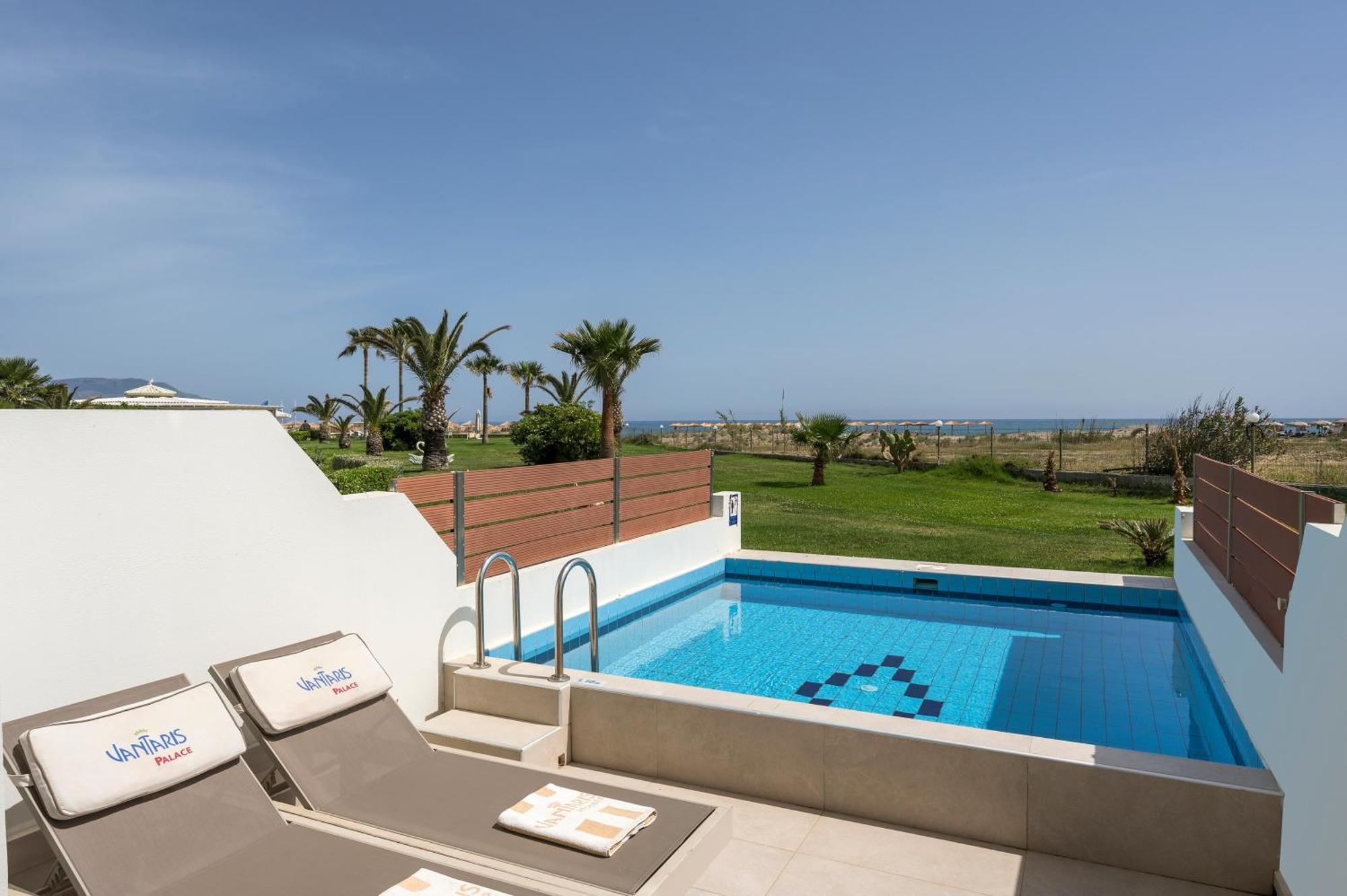 Paralia Kourna Vantaris Palace מראה חיצוני תמונה