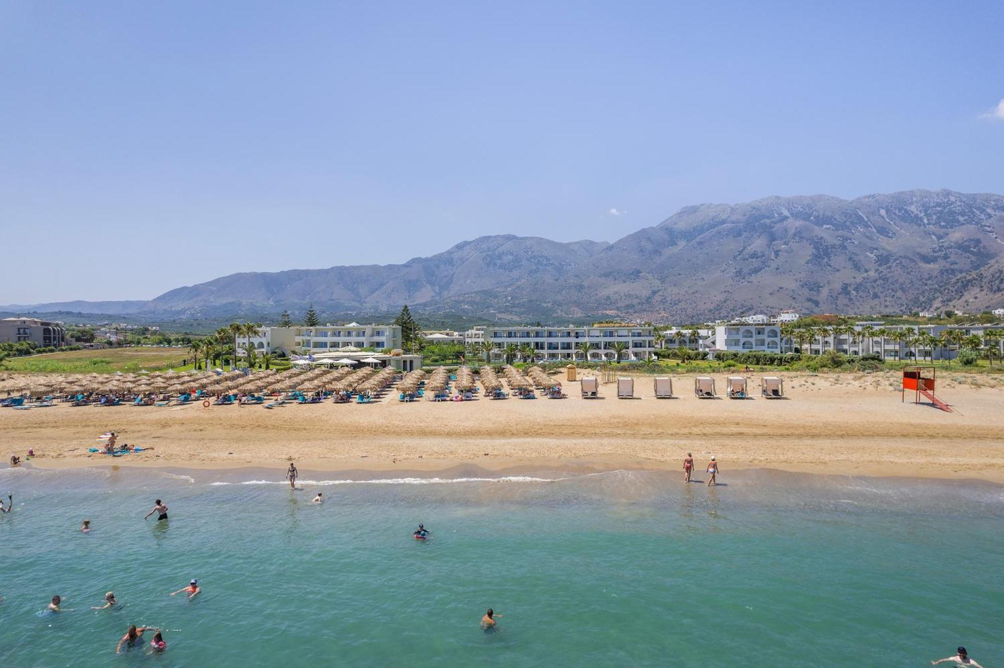 Paralia Kourna Vantaris Palace מראה חיצוני תמונה